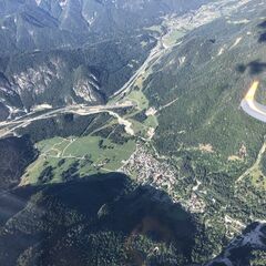 Flugwegposition um 15:20:12: Aufgenommen in der Nähe von 33010 Malborghetto Valbruna, Udine, Italien in 2651 Meter